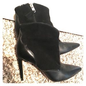 Sam Edelman booties🖤